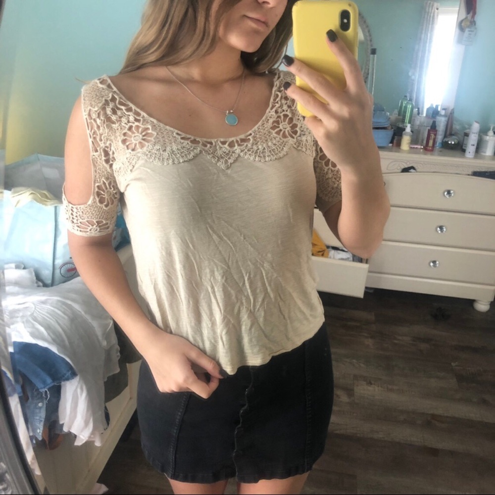 Nude T Shirt with Lace Top